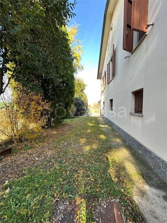 casa indipendente in vendita a Cesena in zona Pievesestina