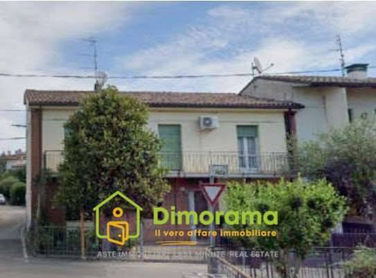 appartamento in vendita a Cesena in zona Calabrina