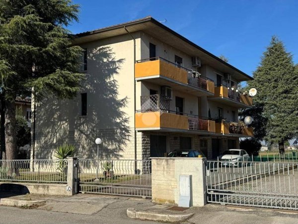 appartamento in vendita a Cesena in zona Ponte Pietra