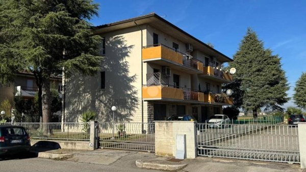 appartamento in vendita a Cesena in zona Ponte Pietra