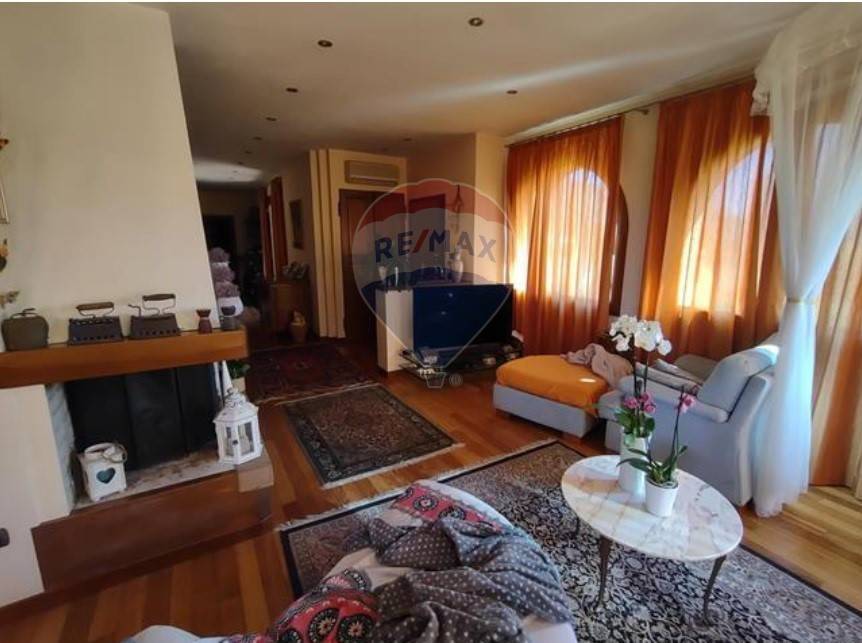 casa indipendente in vendita a Cesena in zona San Cristoforo