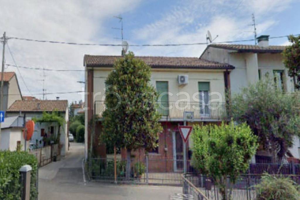 appartamento in vendita a Cesena in zona Villa Chiaviche