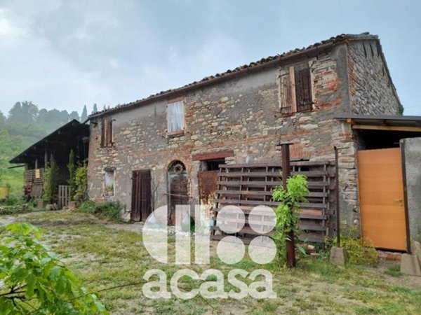 casa indipendente in vendita a Cesena in zona Formignano