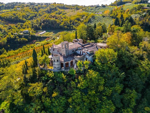 casa indipendente in vendita a Cesena in zona Calisese