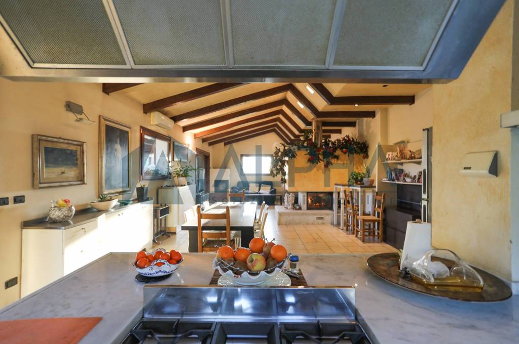 casa indipendente in vendita a Cesena in zona San Vittore