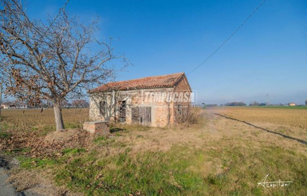 casa indipendente in vendita a Cesena in zona San Giorgio