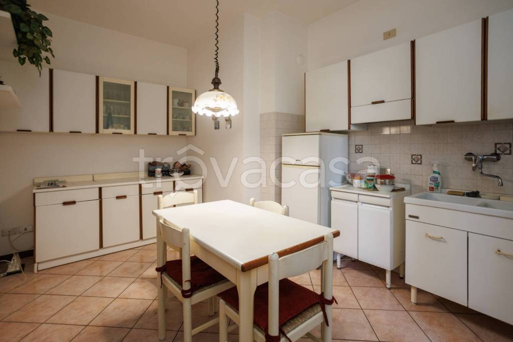 appartamento in vendita a Cesena in zona Centro Storico