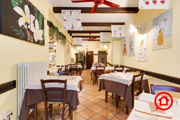 negozio in vendita a Cesena in zona Centro Storico