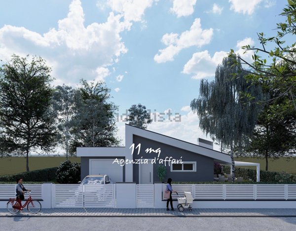 casa indipendente in vendita a Cesena