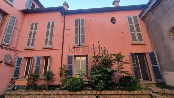 appartamento in vendita a Cesena in zona Centro Storico