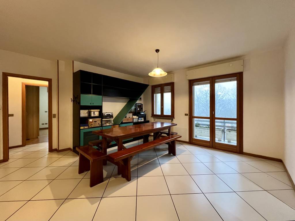 appartamento in vendita a Cesena in zona Bagnile