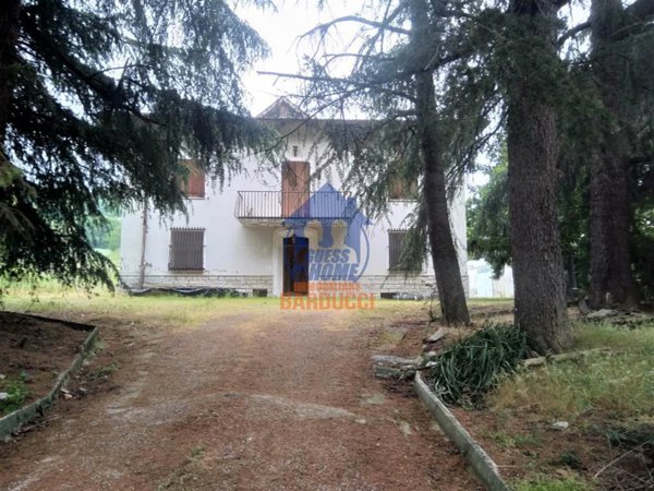 casa indipendente in vendita a Cesena in zona San Carlo