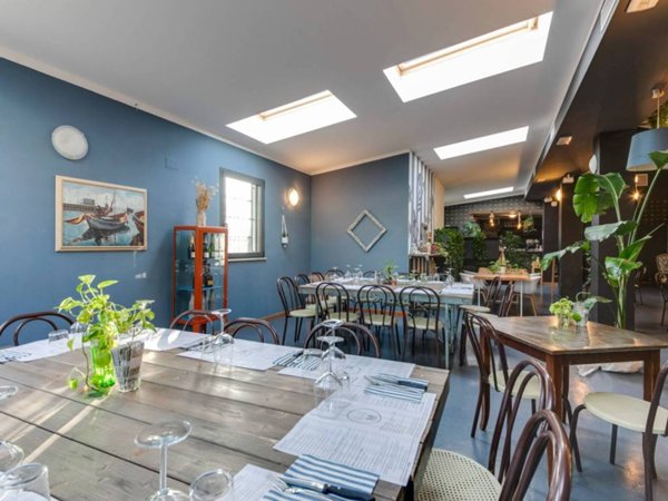 negozio in vendita a Cesena in zona Montereale