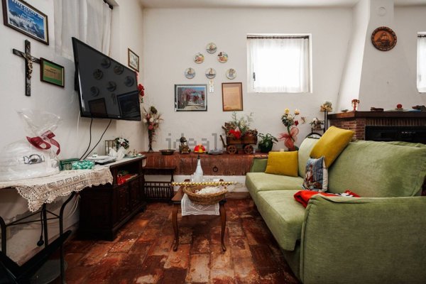 casa indipendente in vendita a Cesena in zona San Vittore