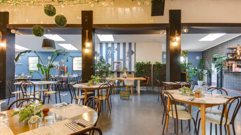 negozio in vendita a Cesena in zona Montereale