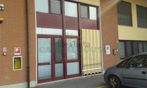 capannone in vendita a Cesena