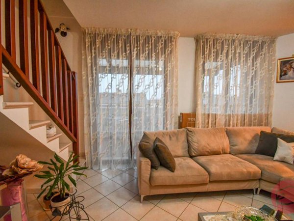 appartamento in vendita a Cesena in zona Oltresavio