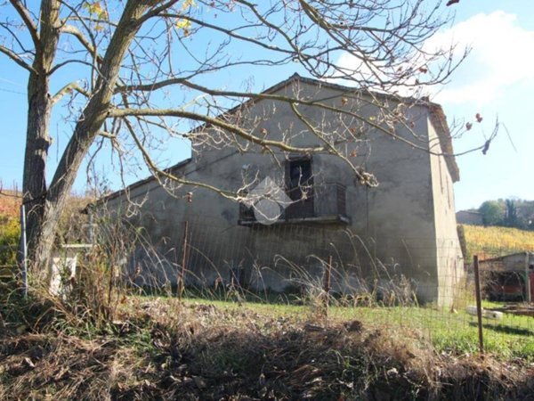 casa indipendente in vendita a Cesena in zona Oltresavio