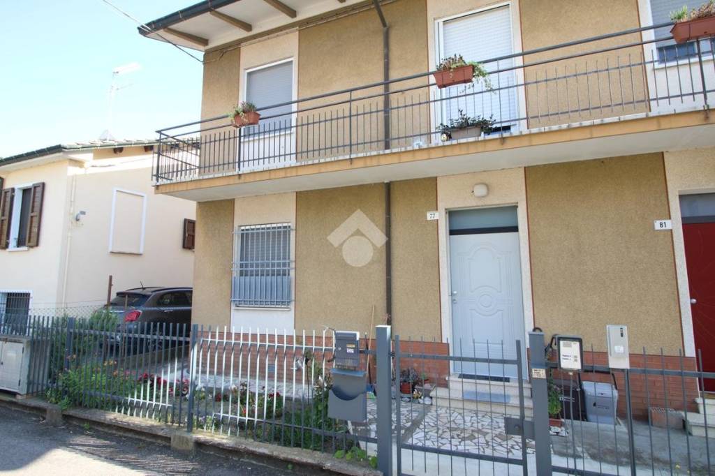 appartamento in vendita a Cesena in zona Cesuola