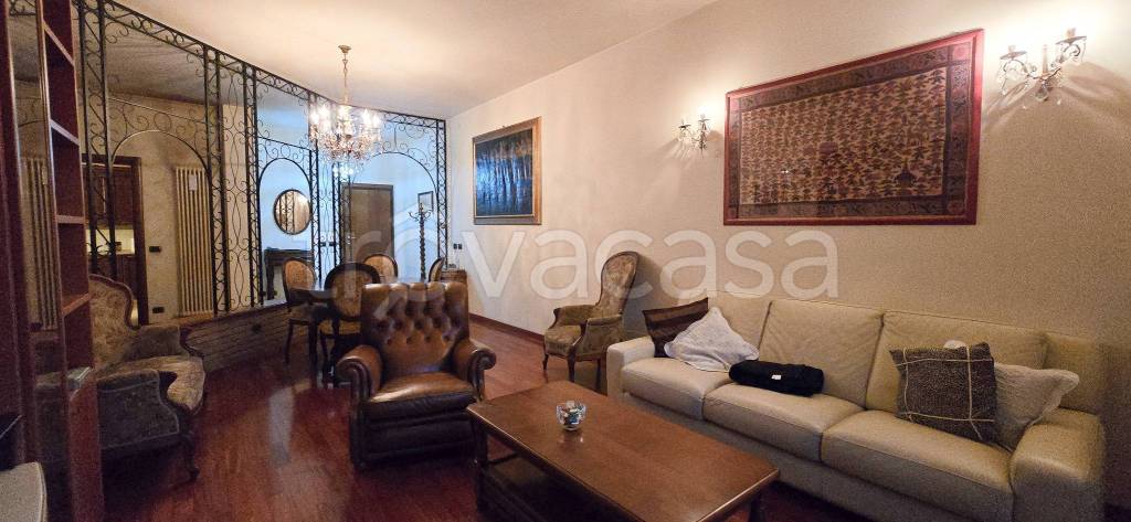 appartamento in vendita a Cesena in zona Centro Storico