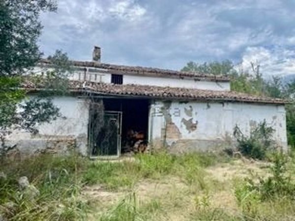 casa indipendente in vendita a Cesena in zona Paderno