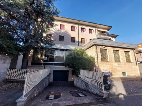 ufficio in vendita a Cesena in zona Centro Storico