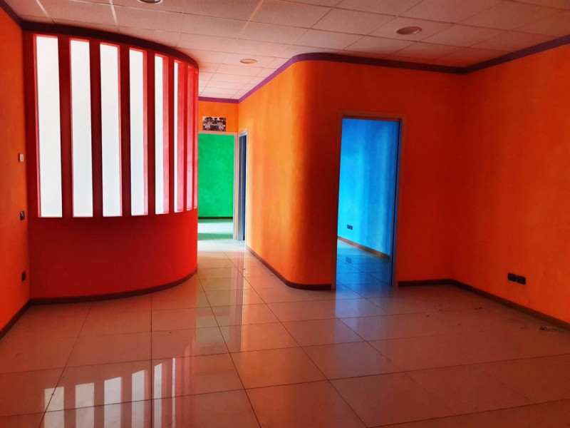ufficio in vendita a Cesena
