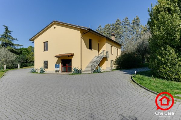 casa indipendente in vendita a Cesena in zona Montereale
