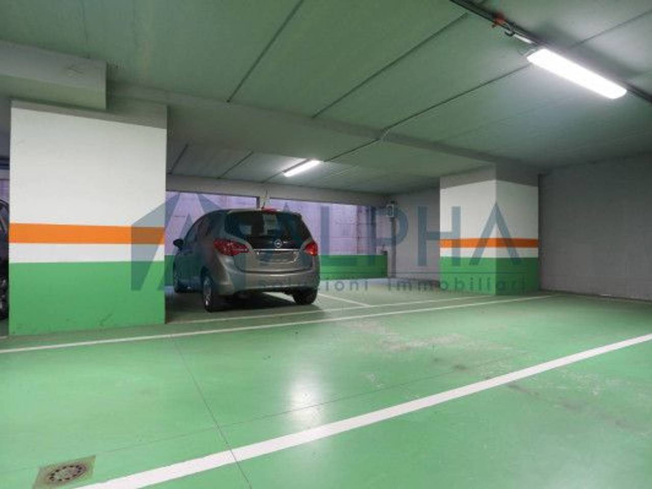 negozio in vendita a Cesena in zona Centro Storico