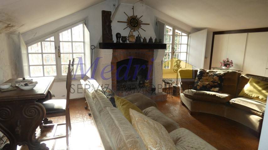 casa indipendente in vendita a Cesena in zona Centro Storico