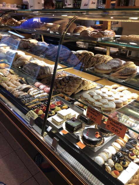 negozio in vendita a Cesena