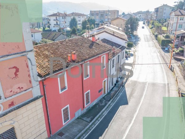 casa indipendente in vendita a Cesena in zona San Carlo