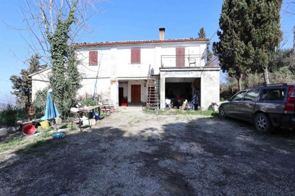 casa indipendente in vendita a Cesena in zona Saiano