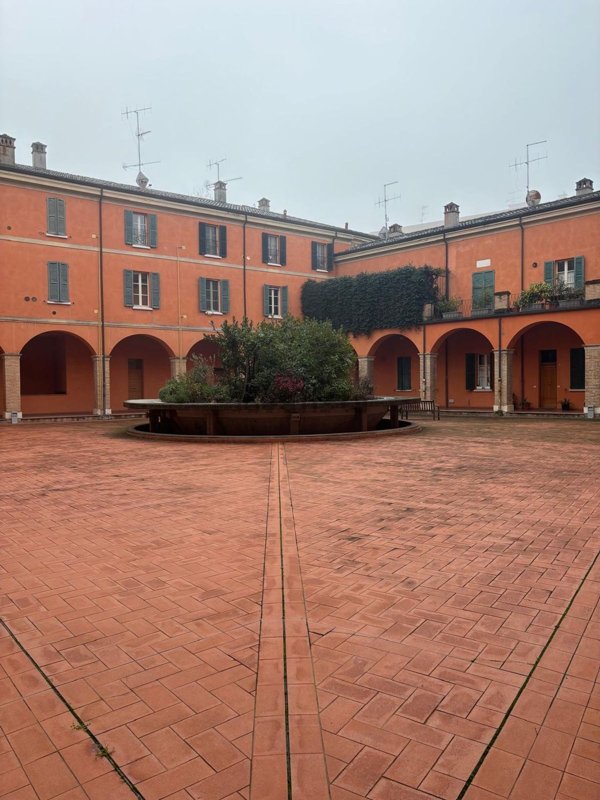 appartamento in vendita a Cesena in zona Centro Storico