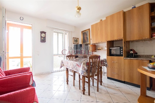 casa indipendente in vendita a Cesena in zona Barriera