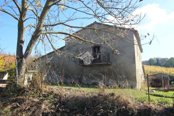 appartamento in vendita a Cesena in zona Roversano