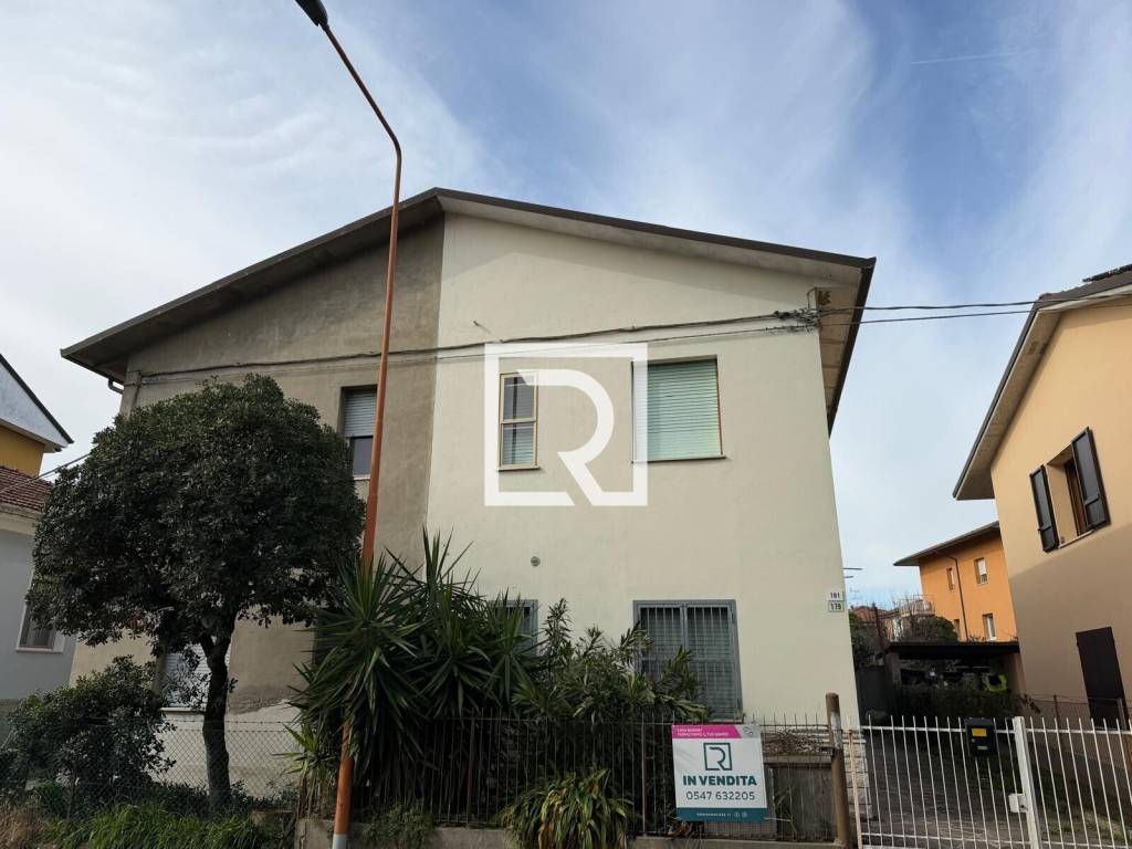 casa indipendente in vendita a Cesena in zona Vigne