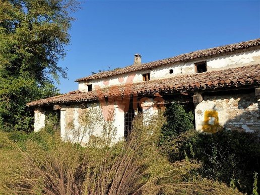casa indipendente in vendita a Cesena in zona Calisese