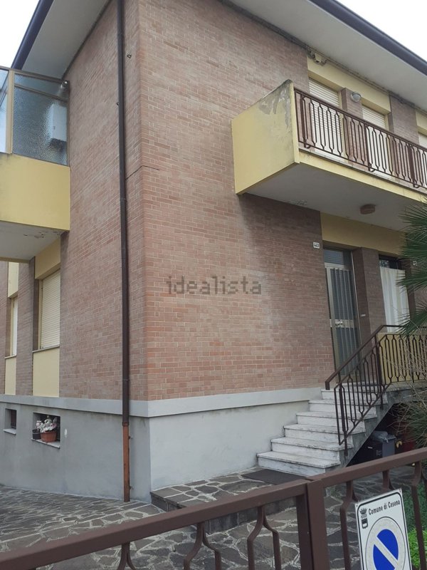 casa indipendente in vendita a Cesena