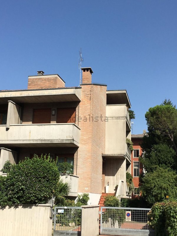 casa indipendente in vendita a Cesena