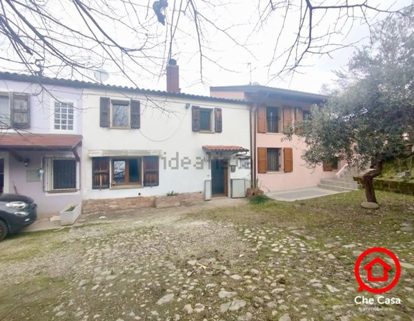 casa semindipendente in vendita a Cesena