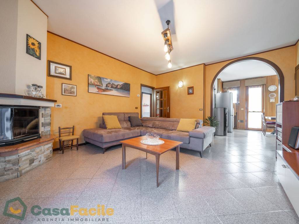 appartamento in vendita a Cesena in zona Calabrina