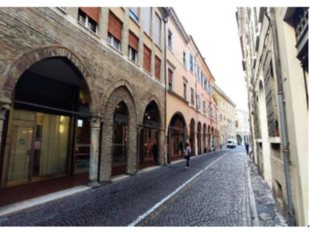 ufficio in vendita a Cesena in zona Centro Storico