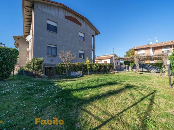 casa indipendente in vendita a Cesena in zona San Carlo