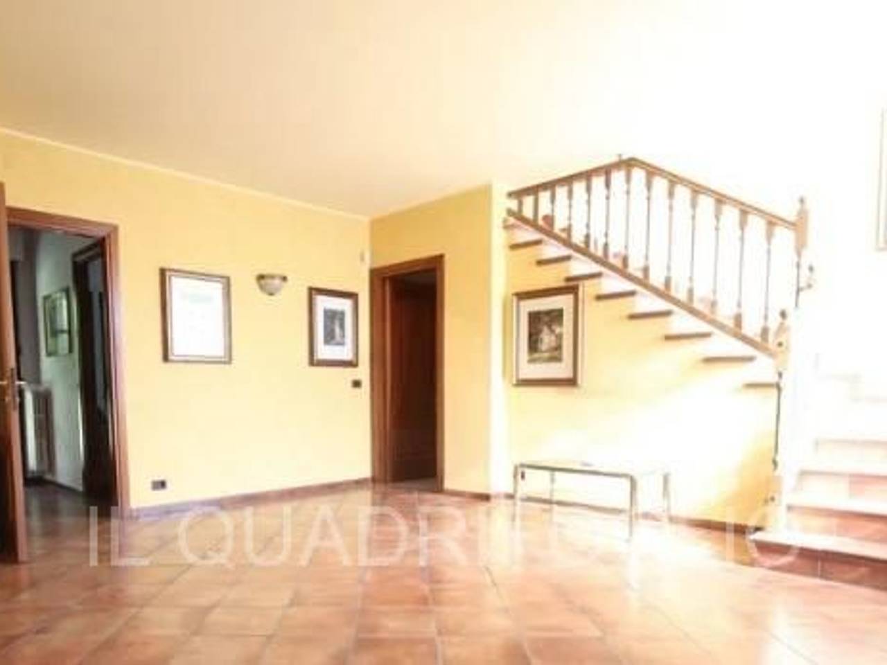 casa indipendente in vendita a Cesena in zona Ponte Pietra