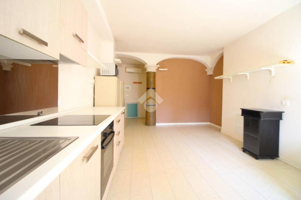 appartamento in vendita a Cesena in zona Centro Storico