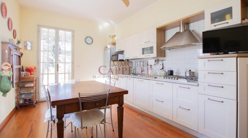 negozio in vendita a Cesena in zona Ponte Pietra