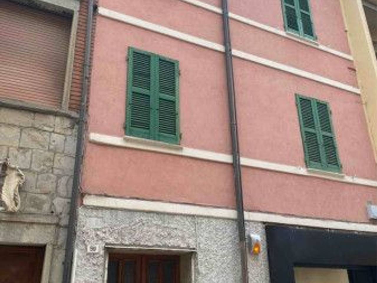 casa indipendente in vendita a Cesena