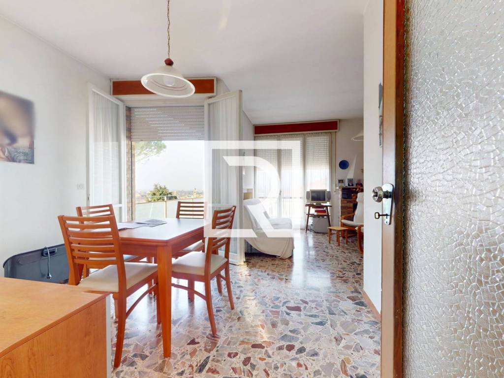 casa indipendente in vendita a Cesena in zona Cesuola