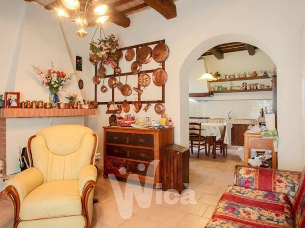 casa indipendente in vendita a Cesena in zona Oltresavio